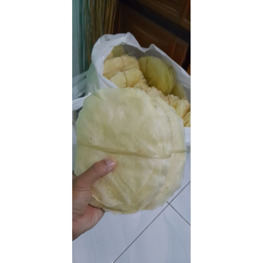 

Lenteng Singkong per ikat isi 20 lembar