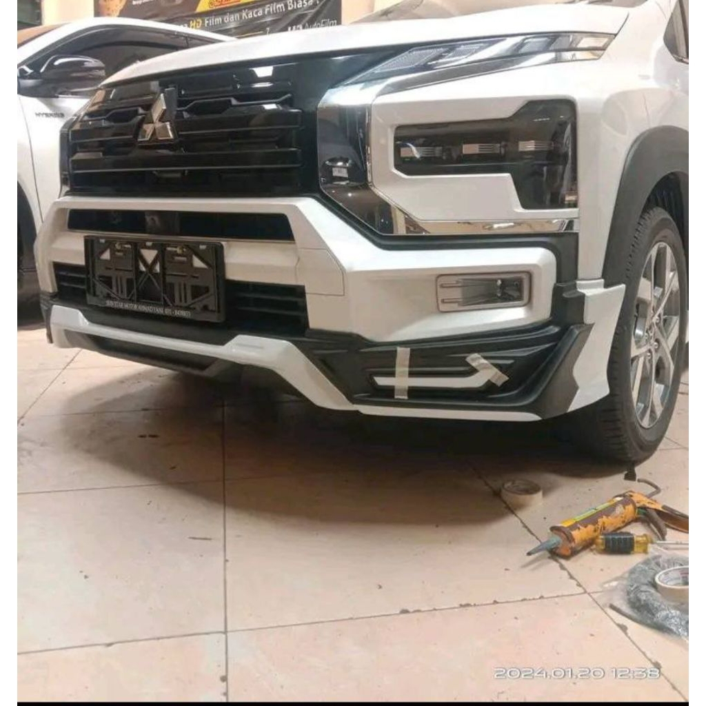 bodykit xpander cross 2024 2025