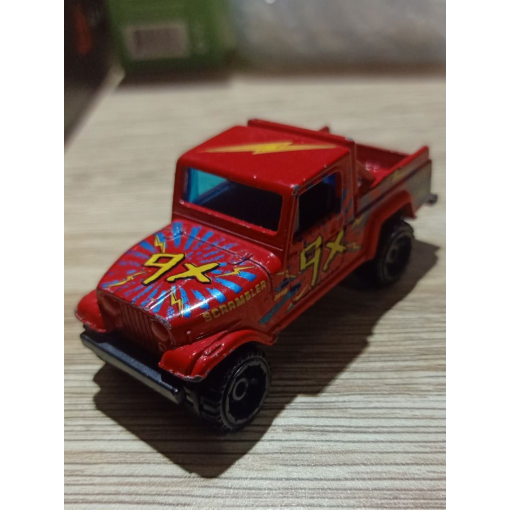 Preloved Hotwheels - Jeep Srambler Red / Mobil jeep / Loose Diecast / Jeep merah / Hotwheels bekas