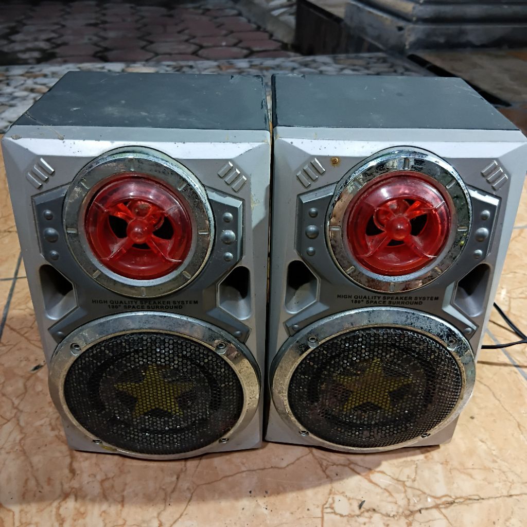 Speaker pasif 4inch bekas compo nyala normal,110rb spasang