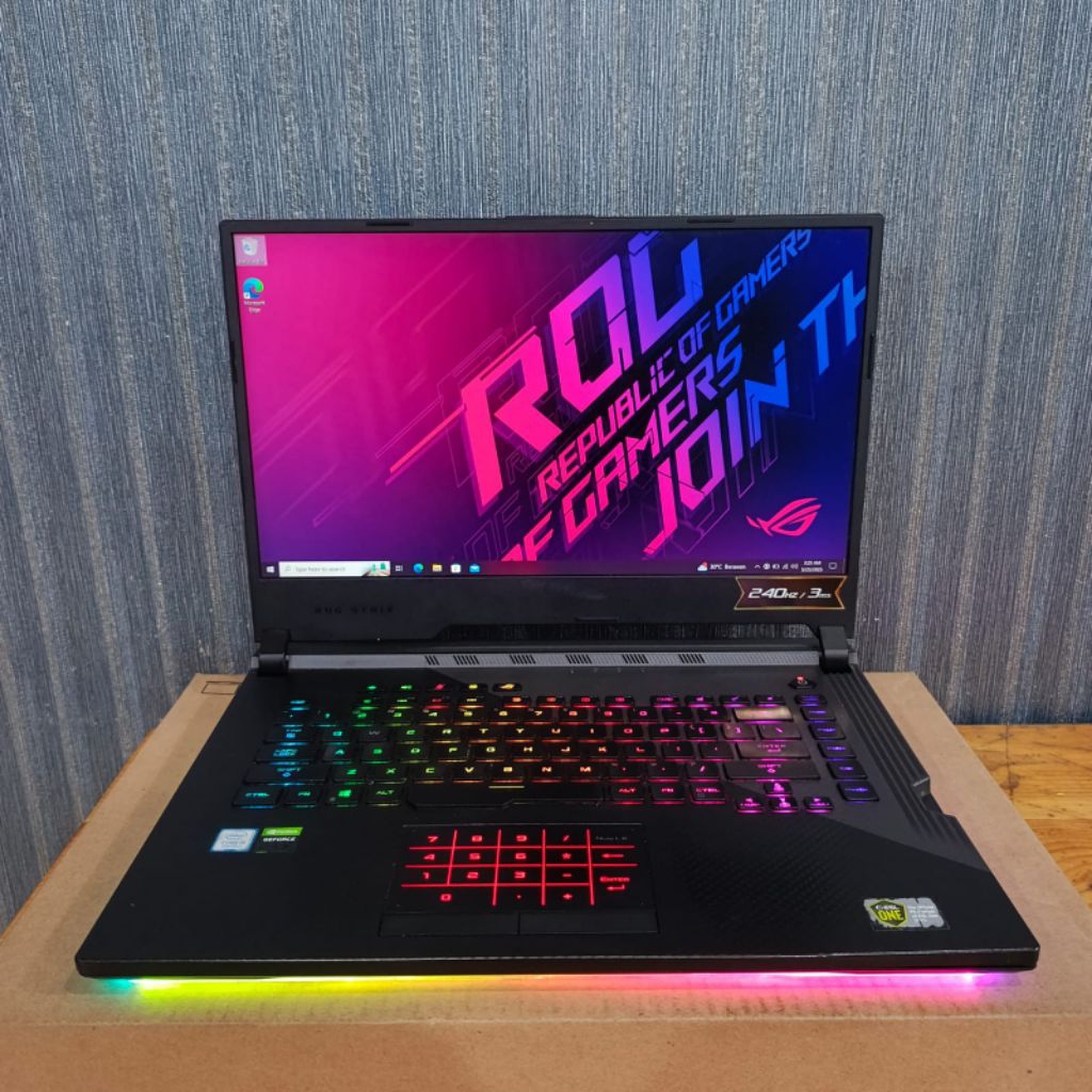 Laptop Asus ROG Strix G531GW ( Republic Of Gamers ) intel Core i9-9880H Ram 32Gb SSD 1TB DoubleVga N