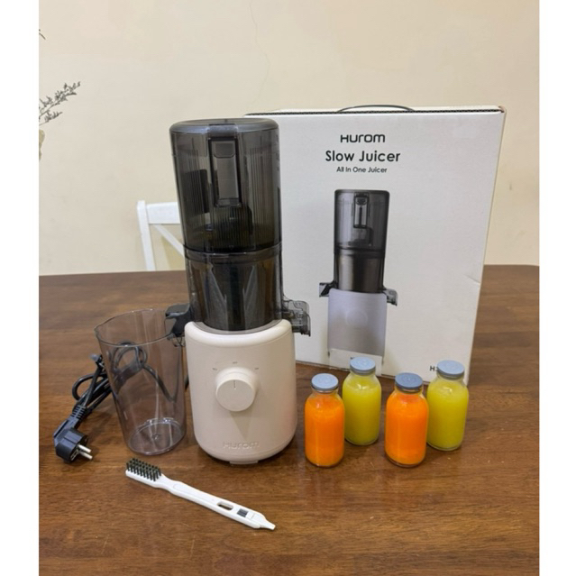 Hurom Slow juicer