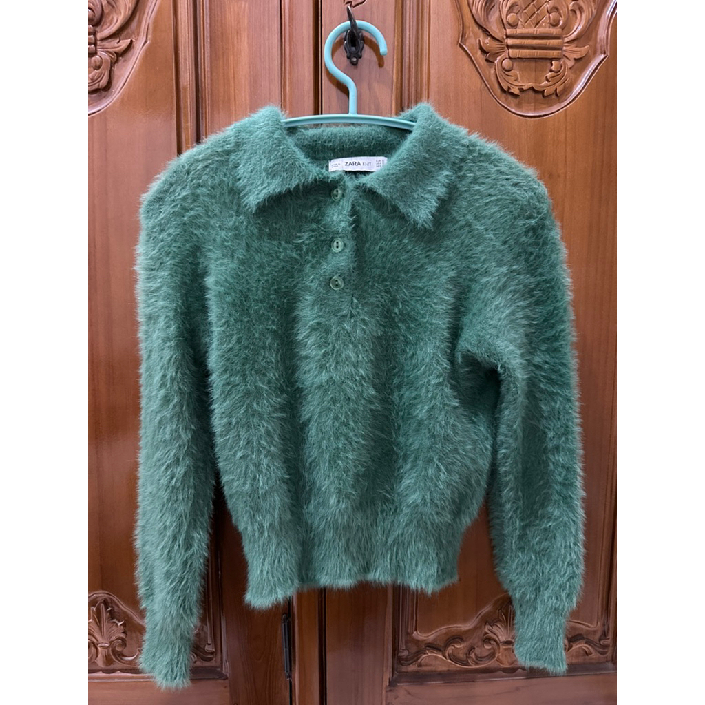 zara green knit fuzzy cropped sweater