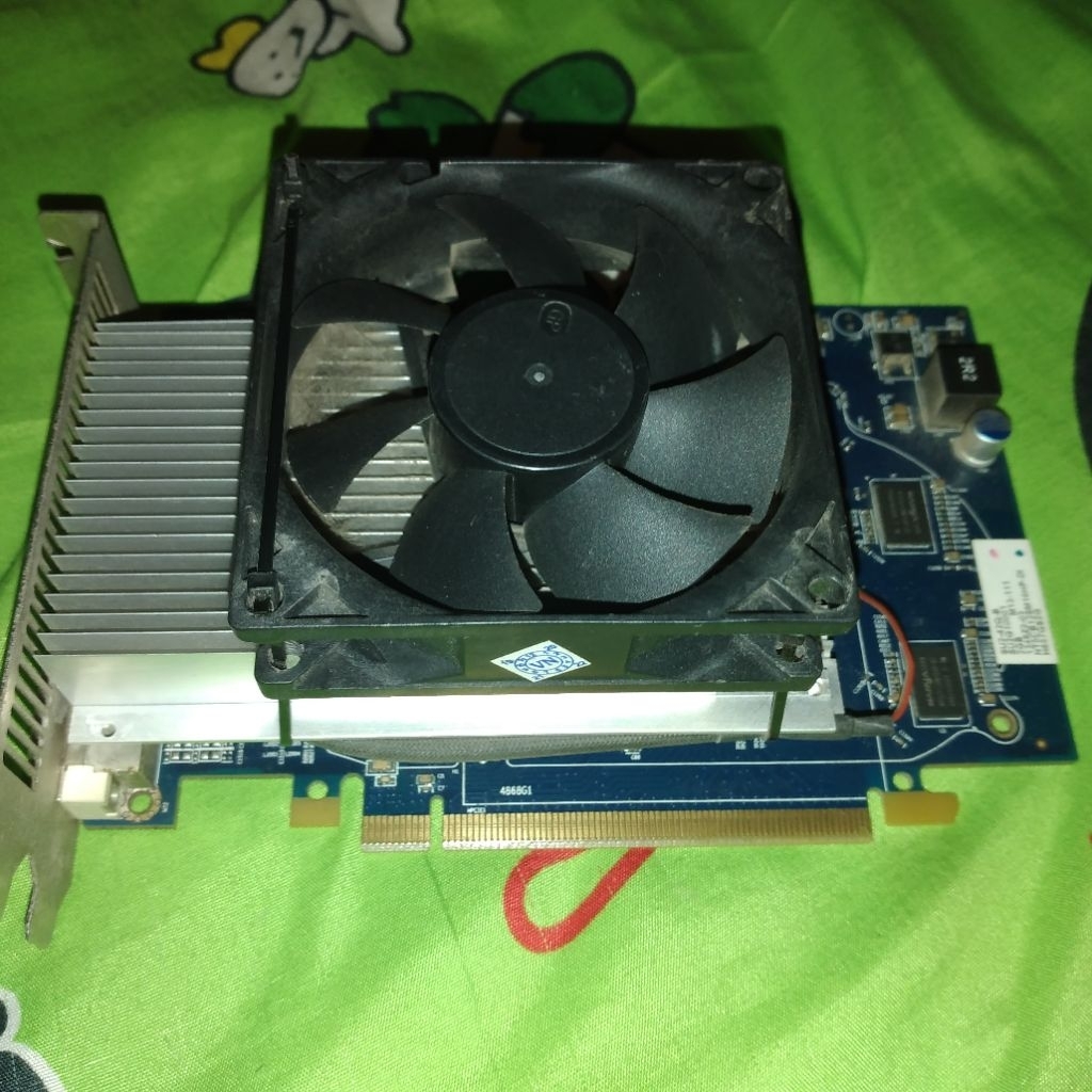 AMD RADEON HD 6570 2GB VGA GPU