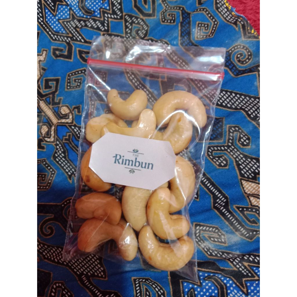 

Kacang mete panggang original renyah