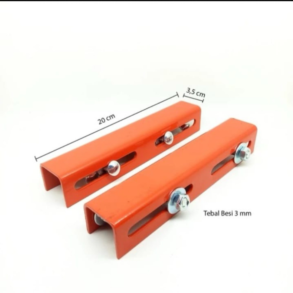 TATAKAN KAKI DINAMO 1/2 pk