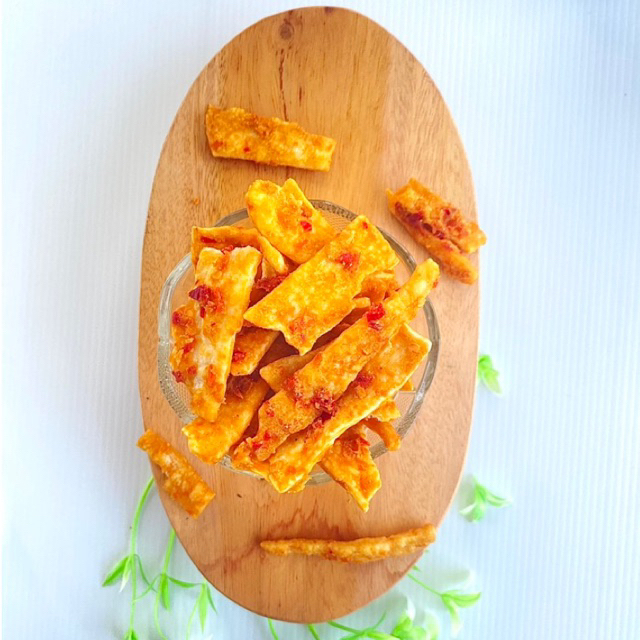 

KERIPIK SINGKONG PEDAS / BESTAK MANGGLENG 200GR