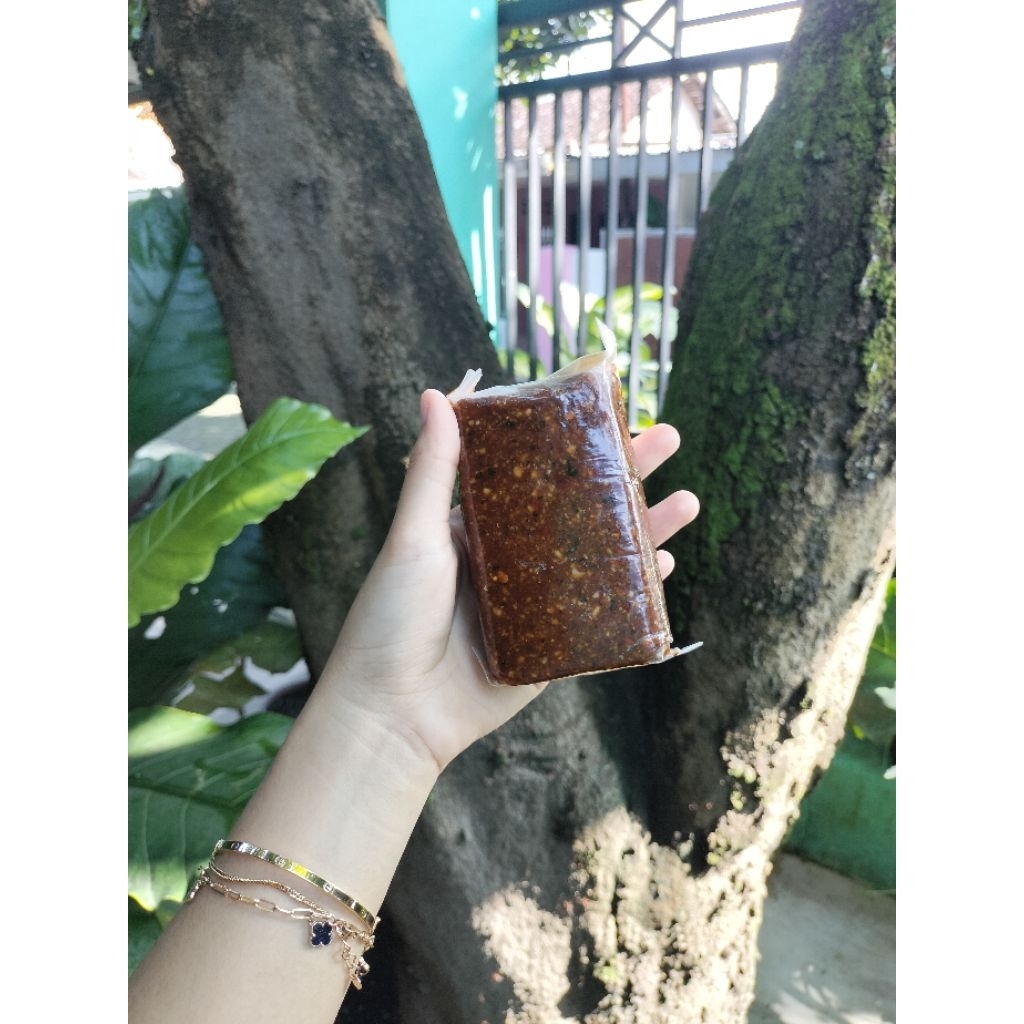 

Sambel Pecel Asli kediri 250 gr (rasa pedas sedang)
