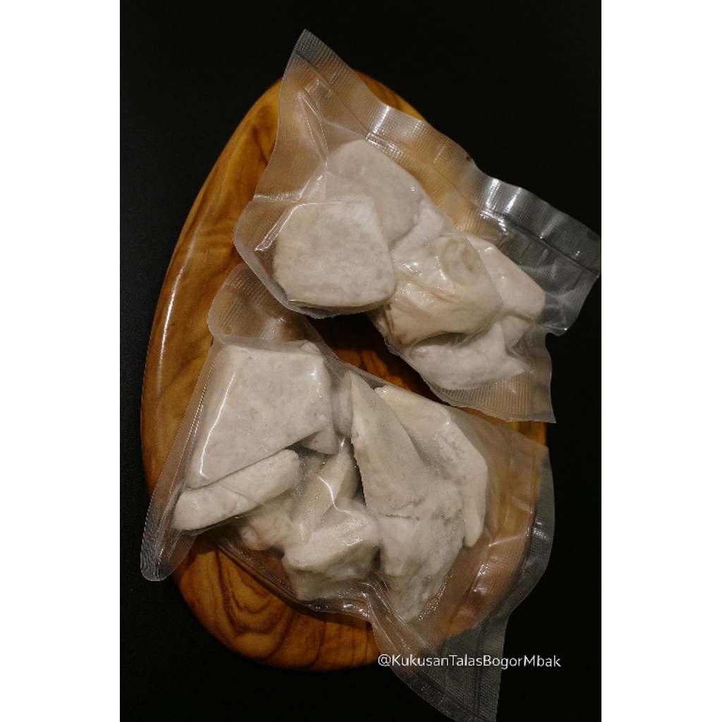 

Talas Bogor Frozen Asli Sleman 200gr, 300gr, 500gr.