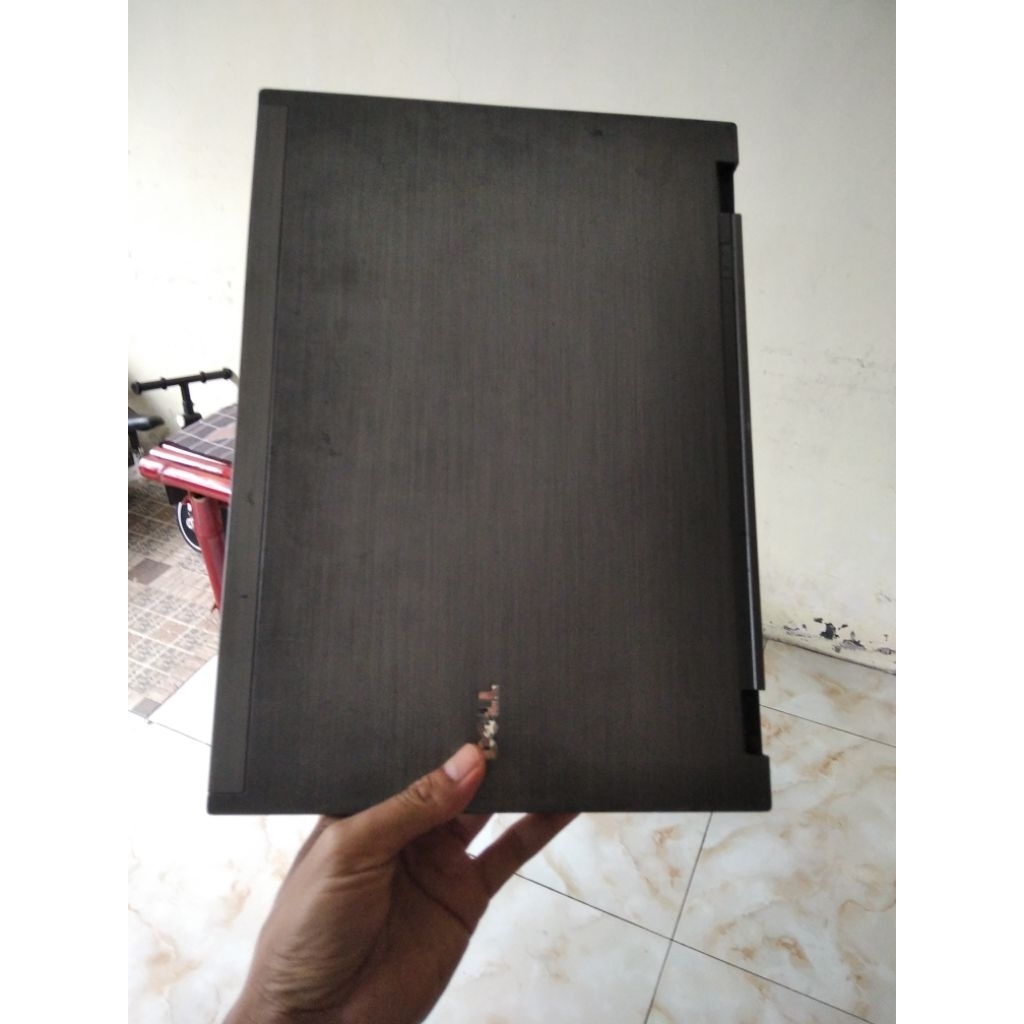 Casing LCD Dell E6410 Casing LCD Dell Latitude e6410