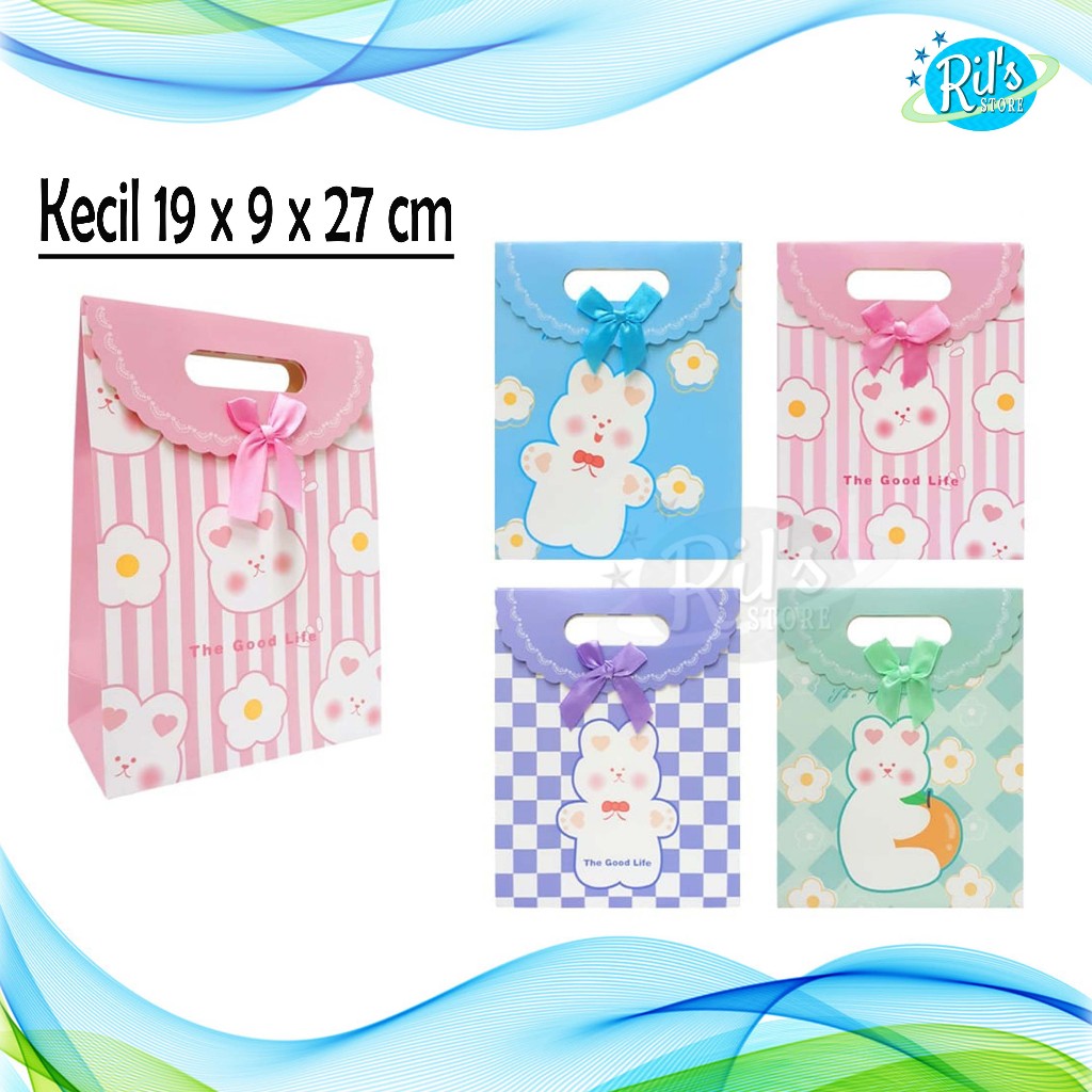 

PAPERBAG GLOSSY PREMIUM KECIL 19X9.5X27CM - PAPERBAG PARTY POND - KADO - KECIL - TAS PITA POND 19 X 9.5 X 27 CM