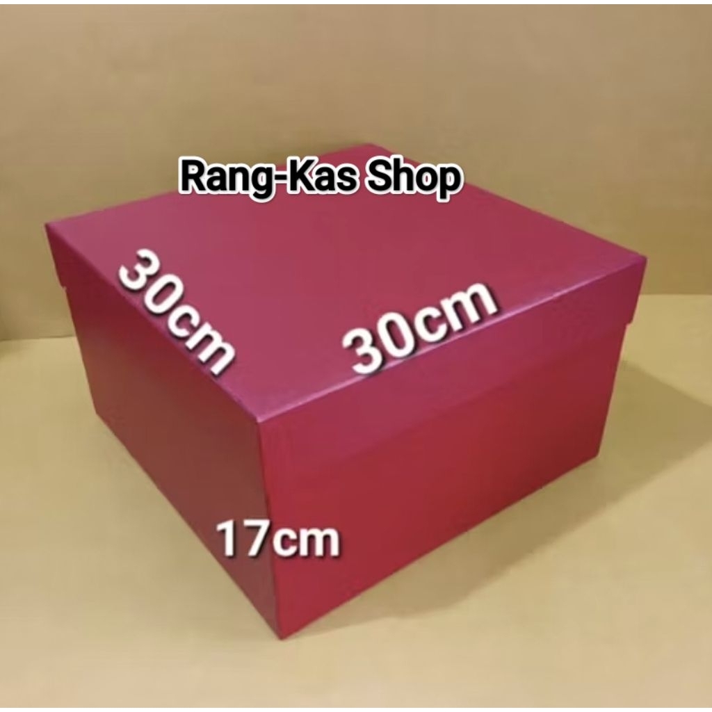 

Giftbox kotak kado souvenir 30x30x17 cm