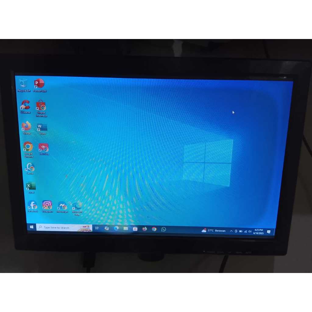 Monitor 15 Inci Minus (Support HDMI & VGA)