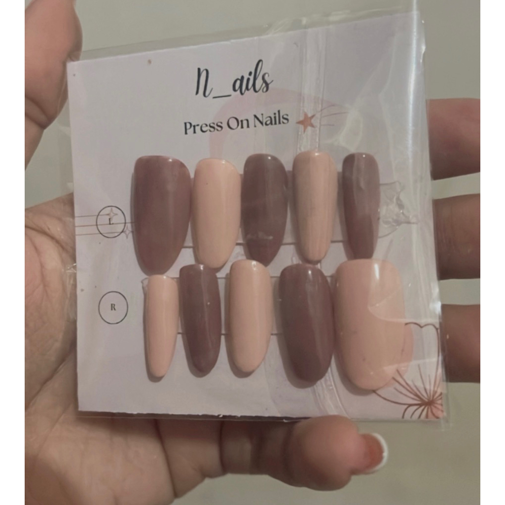 Press on nails kuku palsu premium 15 ukuran 2warna cream milo free kikir+lem