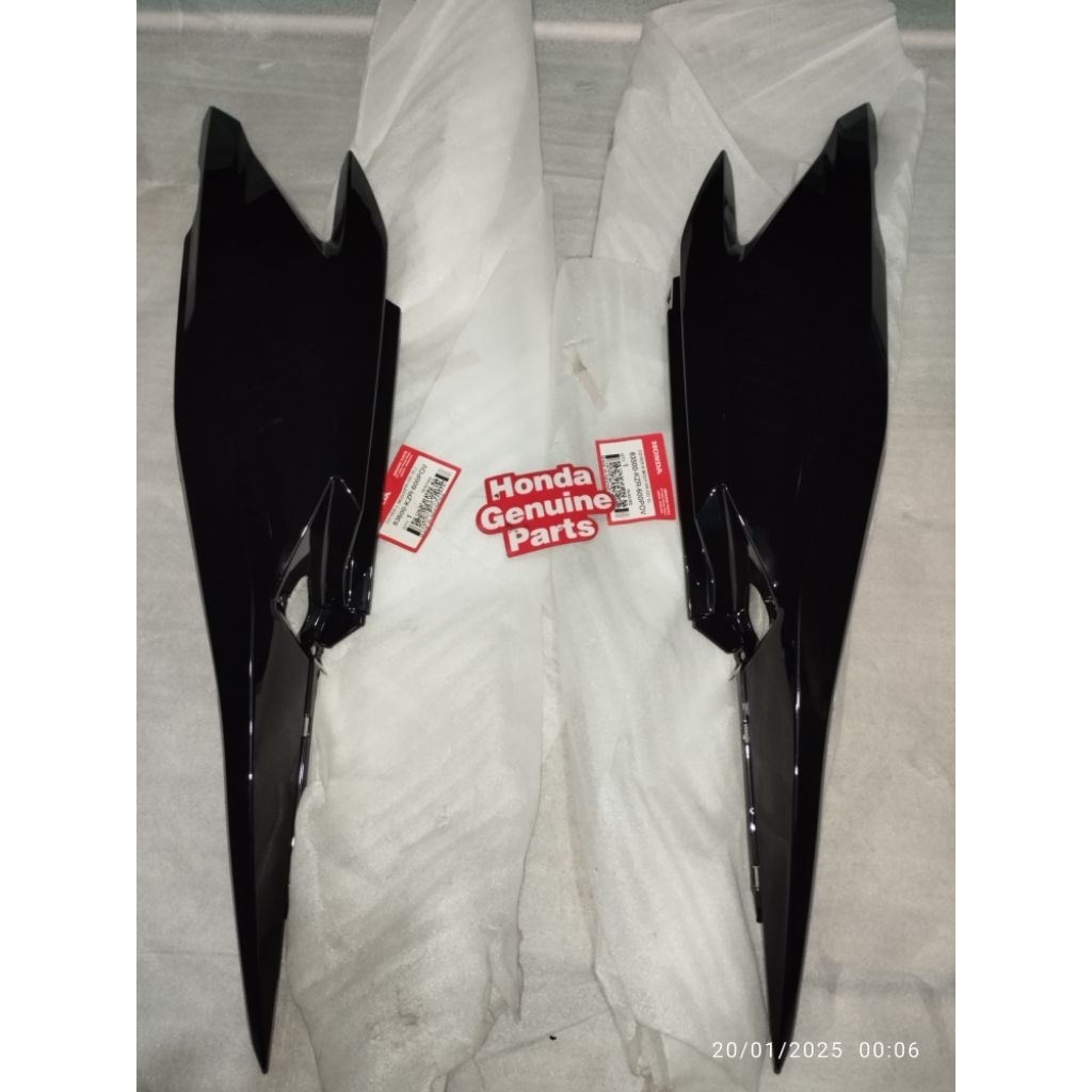 BODY SET KIRI KANAN VARIO 125 KZR SERI WARNA POV / 83500KZR600POV / 83600KZR600POV