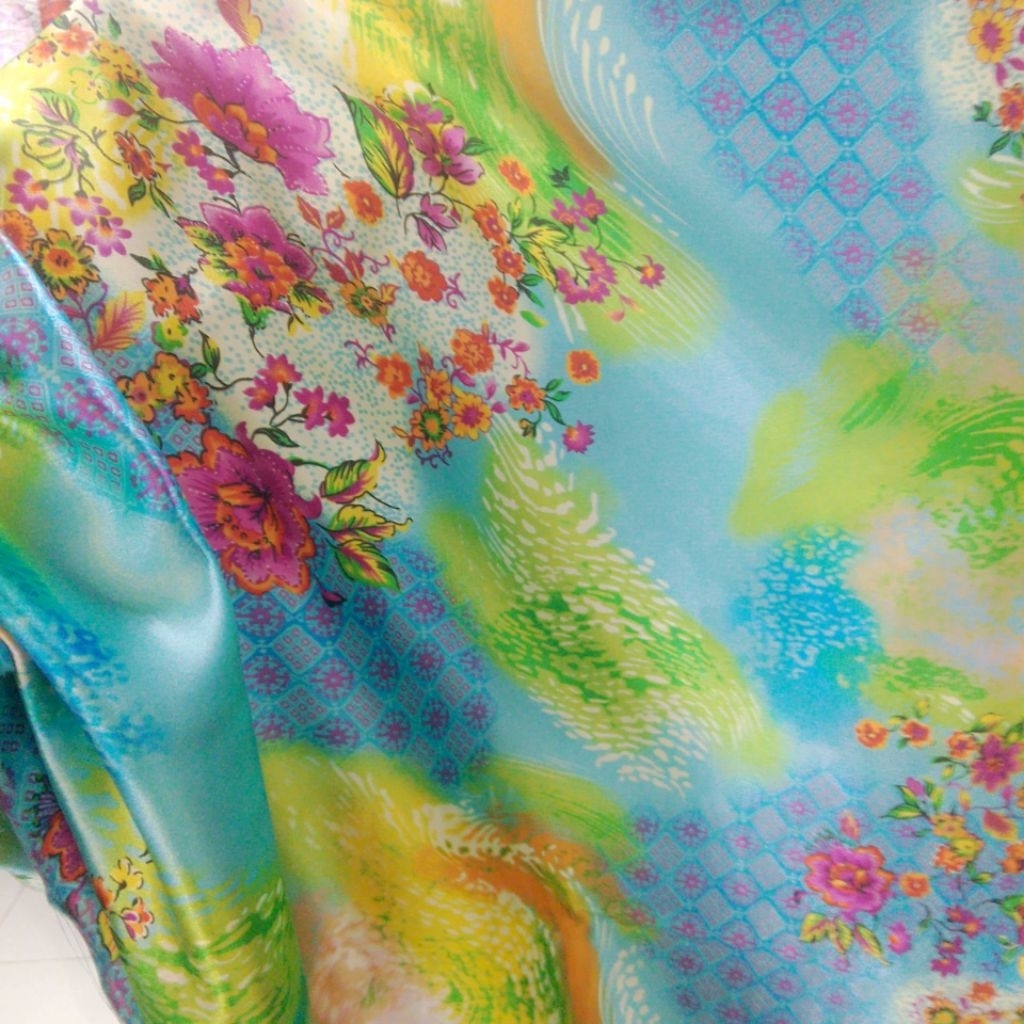 Kain Satin Silk Motif Bunga Abstrak Premium - (ALT) - Kain Satin Motif - Kain Satin - Harga Perseten