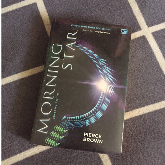 Novel Morning Star by Pierce Brown Buku Ketiga Red Rising