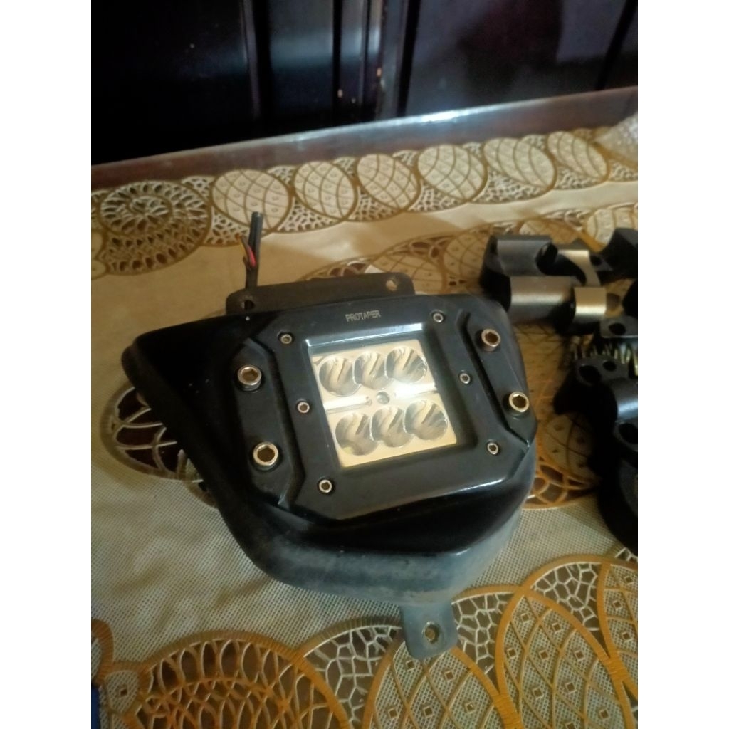 lampu LED WR155 PNP