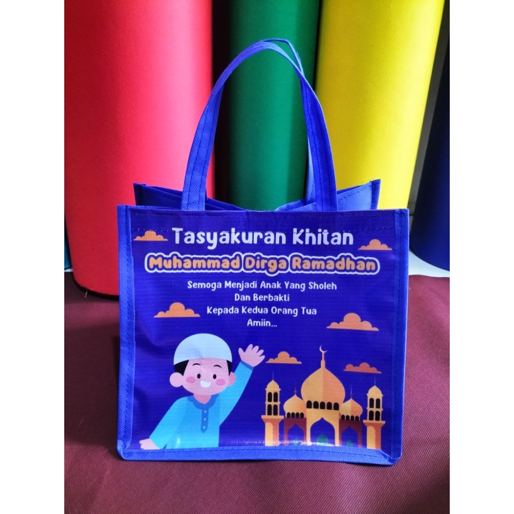 

Tas khitanan anak / Tas Berkat / Tas sunat / Tas kahajatan