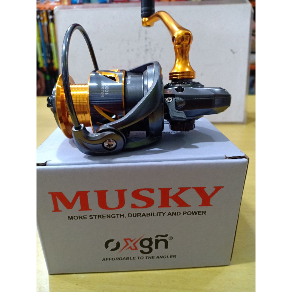 Reel OXGN Musky 1000 power handle