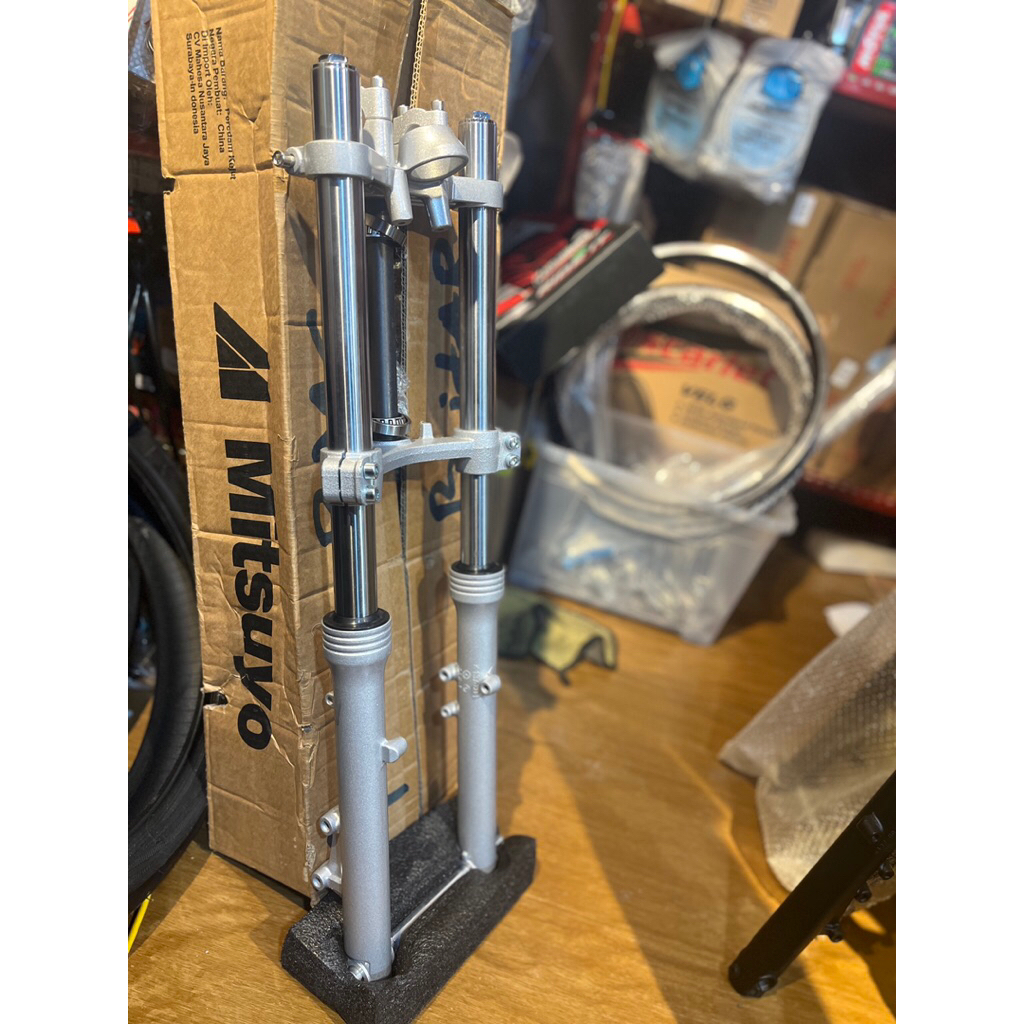 skok depan RR shock depan ninja RR pnp cb gp mp tiger