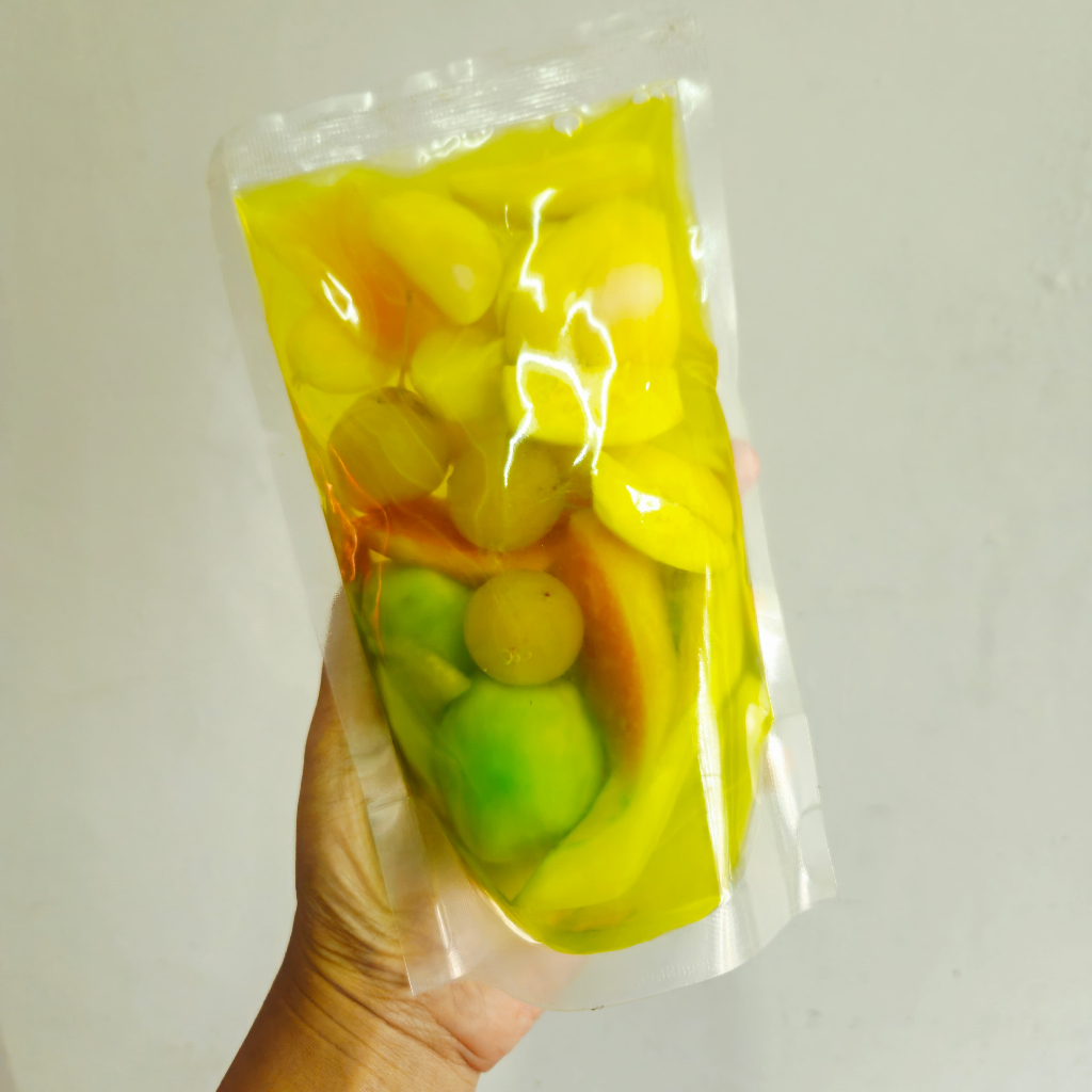 

Manisan / Asinan Buah Cianjur 400gr / Buah Mix / Buah Canar