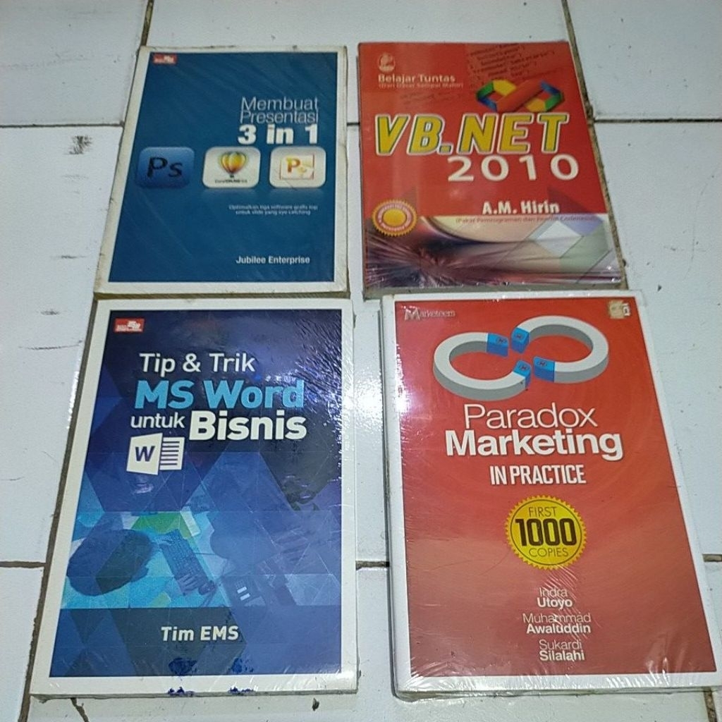 Original HOLY BIBLE placed by the gideons memory dan HOLY BIBLE  CONTEMPORARY  Buku komputer Tip & t