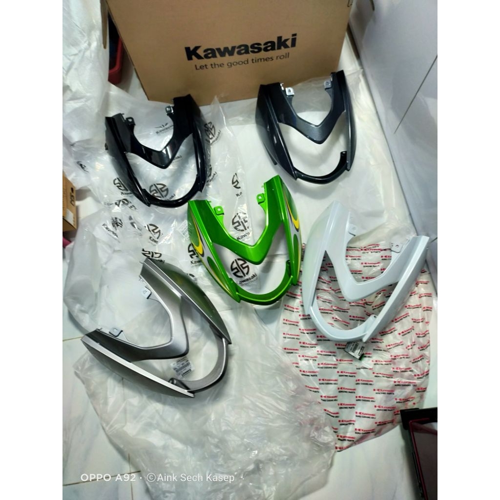 cover body lampu depan zx130