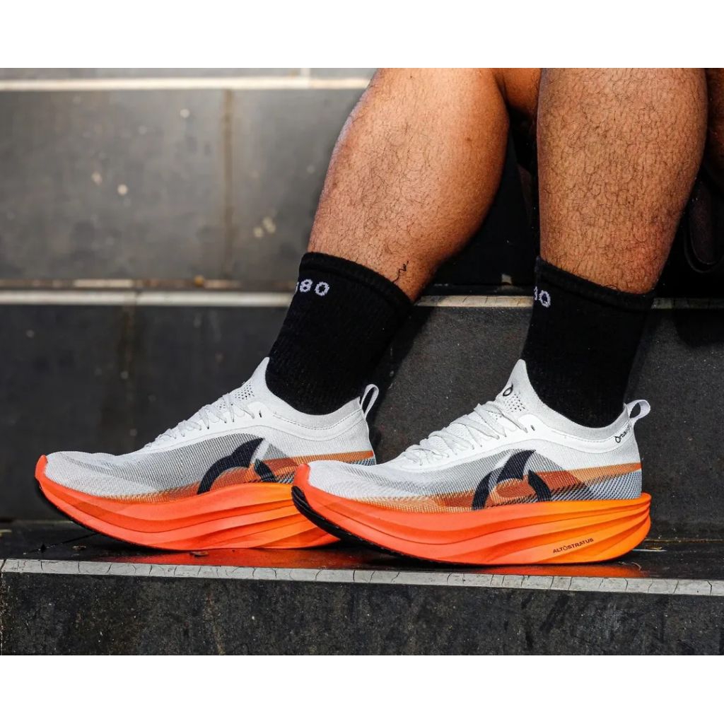 SEPATU RUNNING ORTUSEIGHT HYPERSONIC 2.0