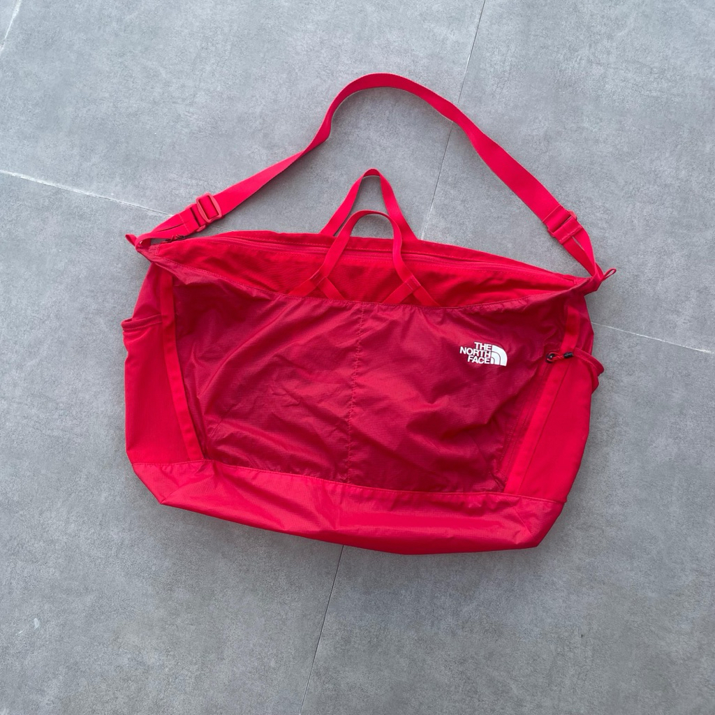 The North Face Totepack - Duffel Bag University Red Cordura 22L Unisex 100%Orig