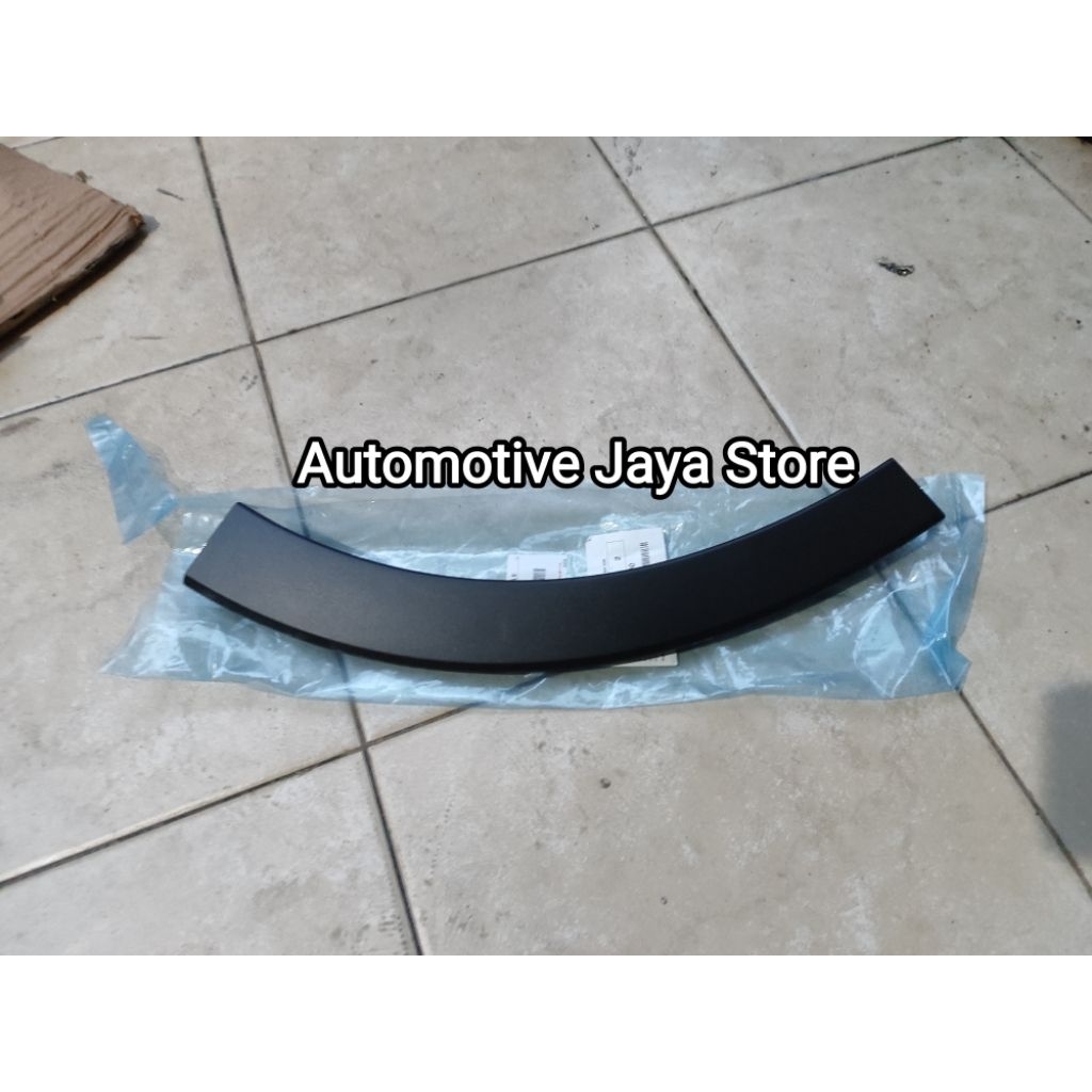 Over Fender Depan Rush Terios Original Toyota