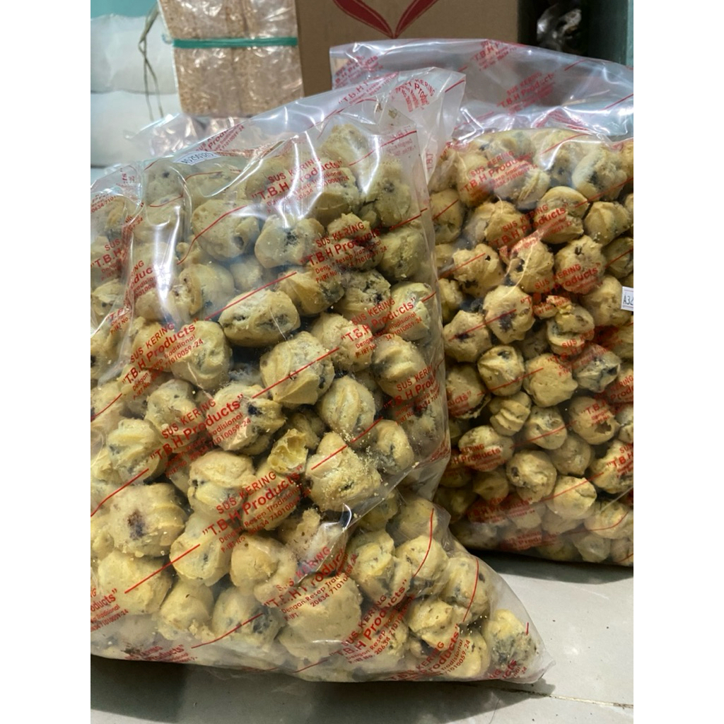 

KUE SOES LUMER ISI ES TELLER DAN COKLAT PREMIUM 500g dan 1KG -CangAsepSnack