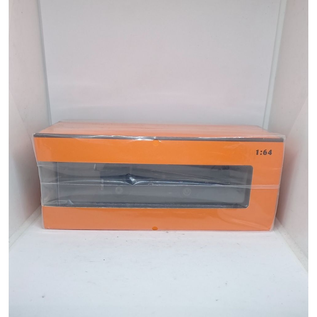 gcd hino 300 wrecker truck flatbed black diecast 1/64 (t)