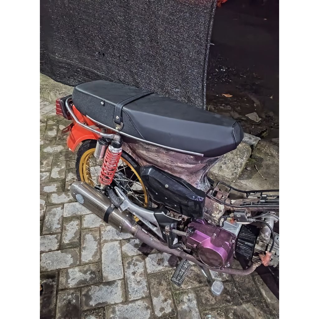 jok satu set Honda super cup c700 anti gembos