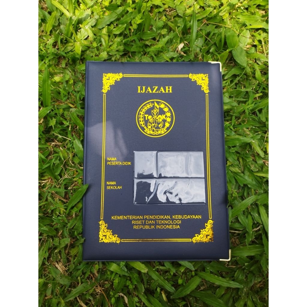 

Map wisuda Tk dua papan nama, map wisuda tk navy