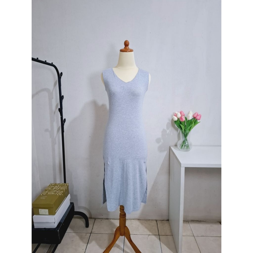 DRESS WANITA/DRESS PANTAI