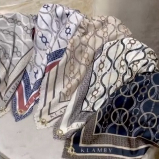 wearing klamby scarf