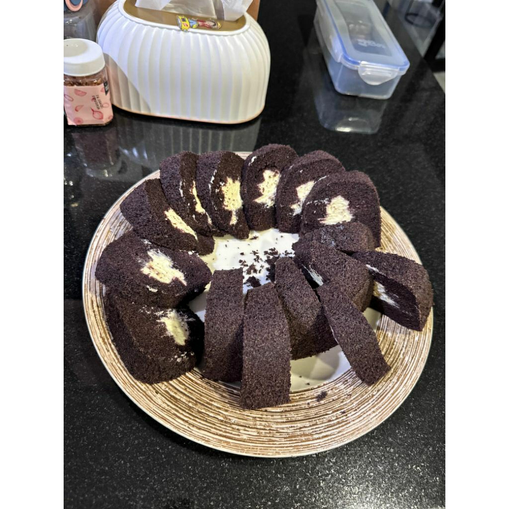 

Bolu Ketan Hitam Premium Gluten Free