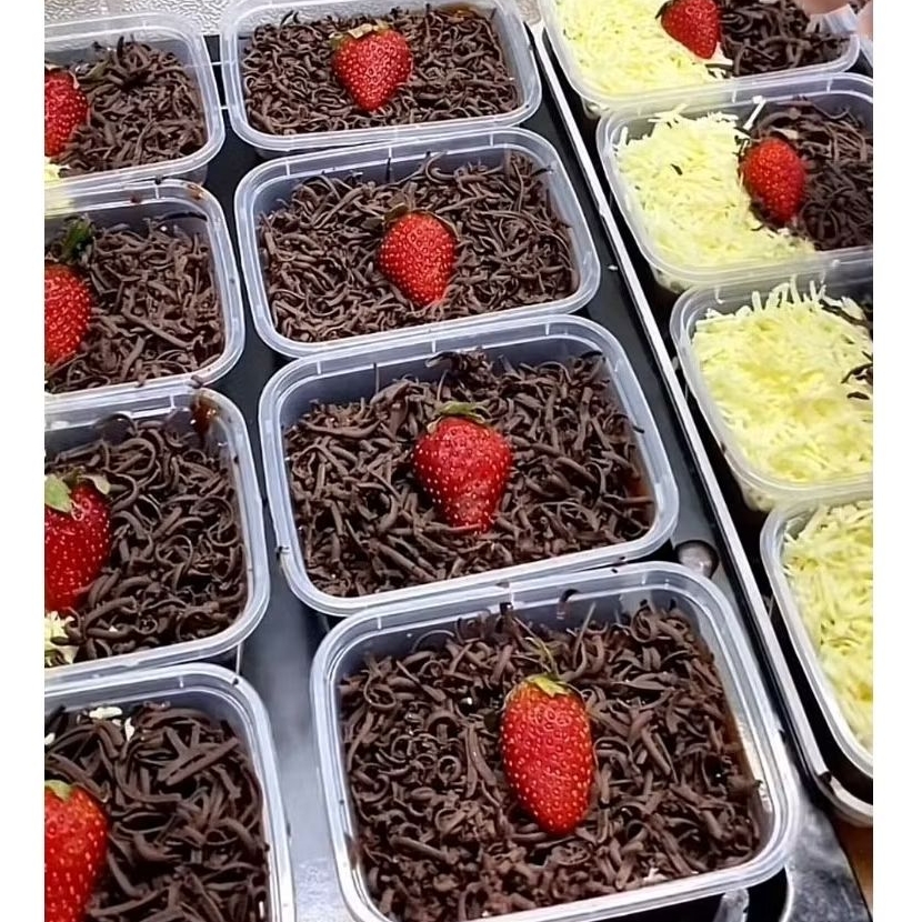 

DESSERT BROWNIS KUKUS COKLAT LUMER TOPPING MIX PELANGI 250ML