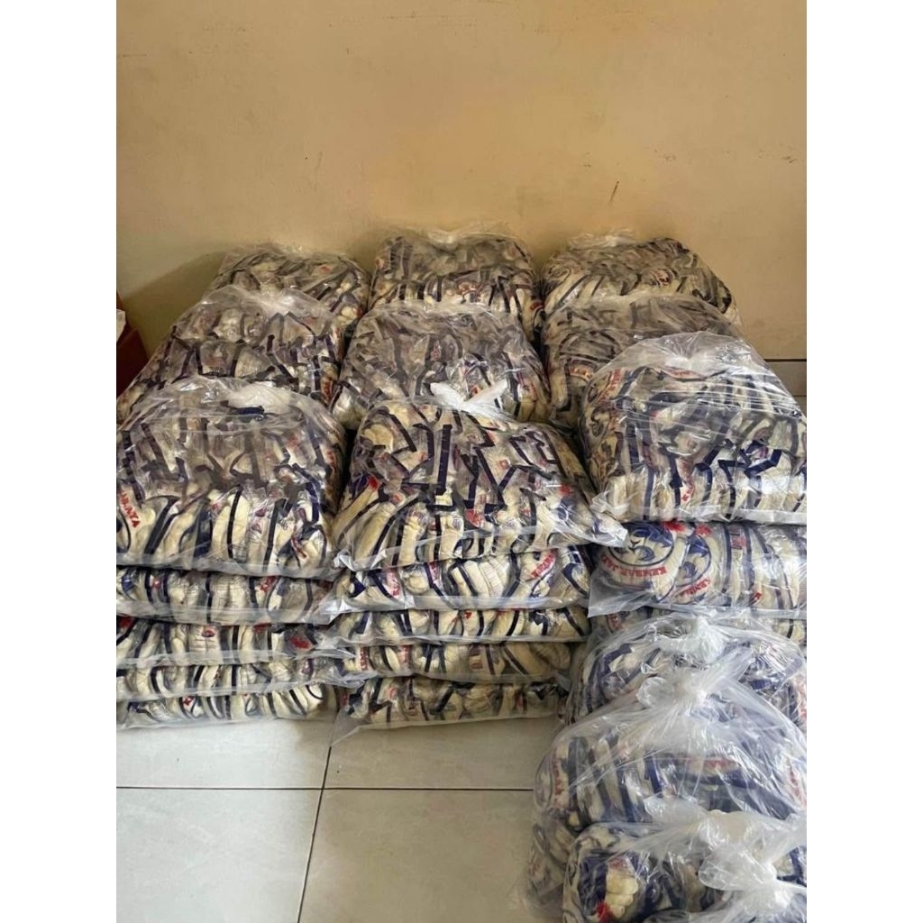 

Otak-otak kembar jaya