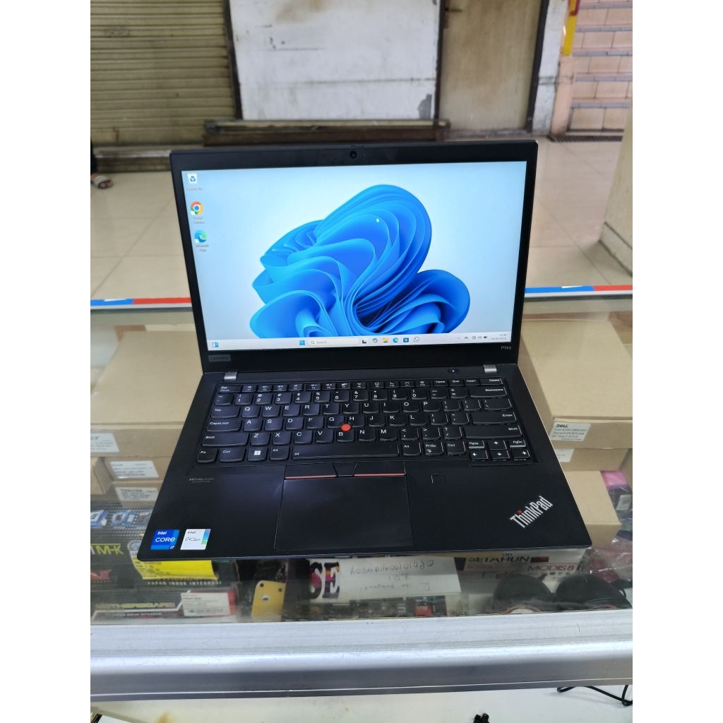 LAPTOP LENOVO THINKPAD P14S CORE I7-1165G7 RAM 16 GB SSD 512 GB WIN 11