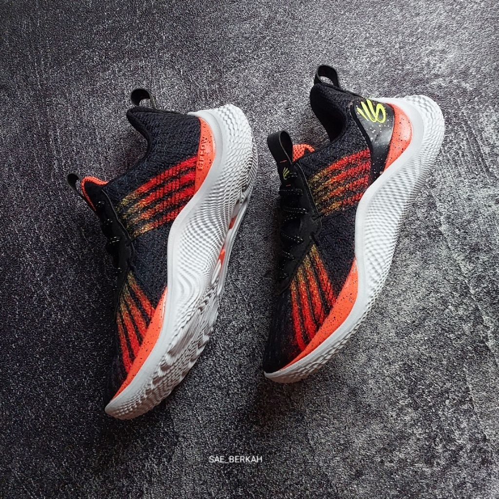 Sepatu Basket Curry 10 Shoes