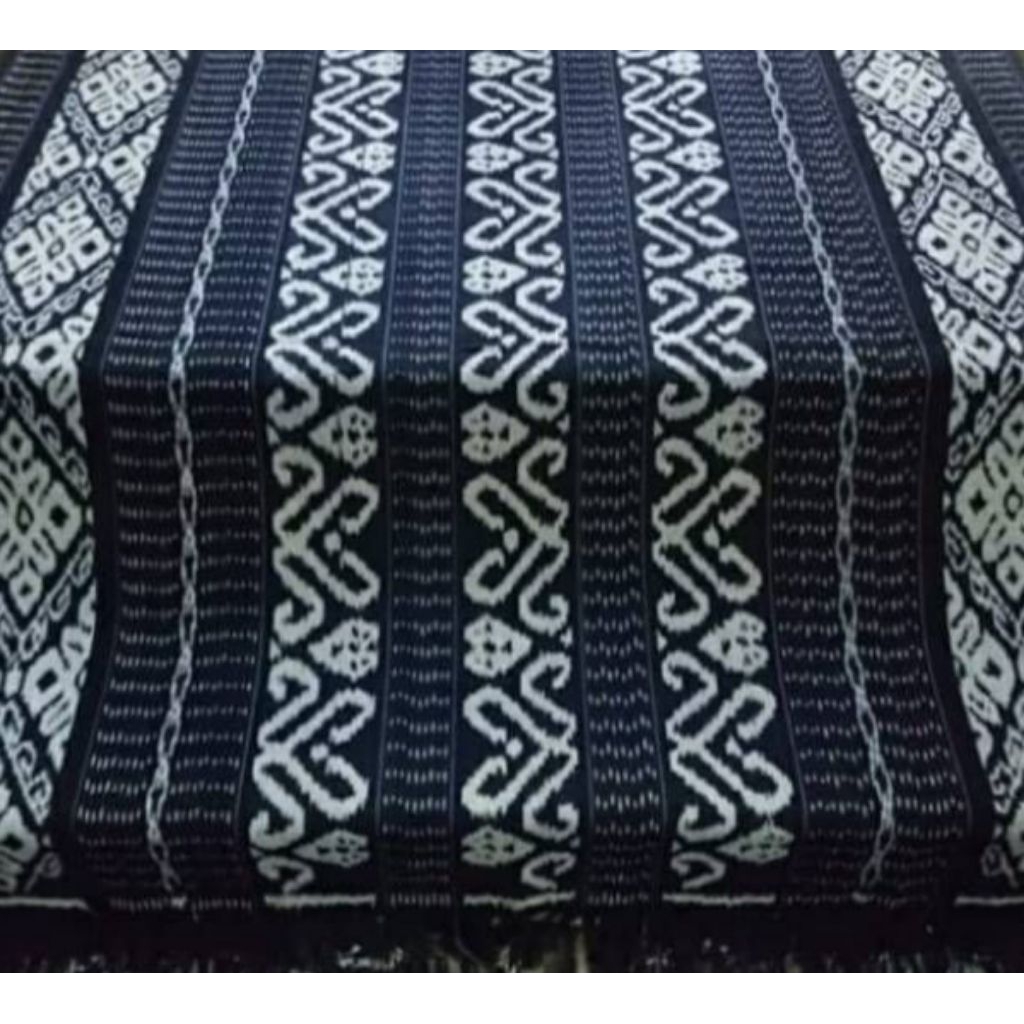 KAIN TENUN TROSO JEPARA ETNIK ORI