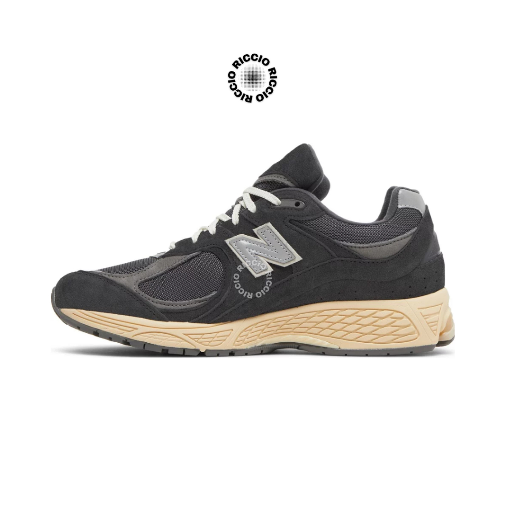 Sepatu New Balance - New Balance 2002R Black Dark Grey Original