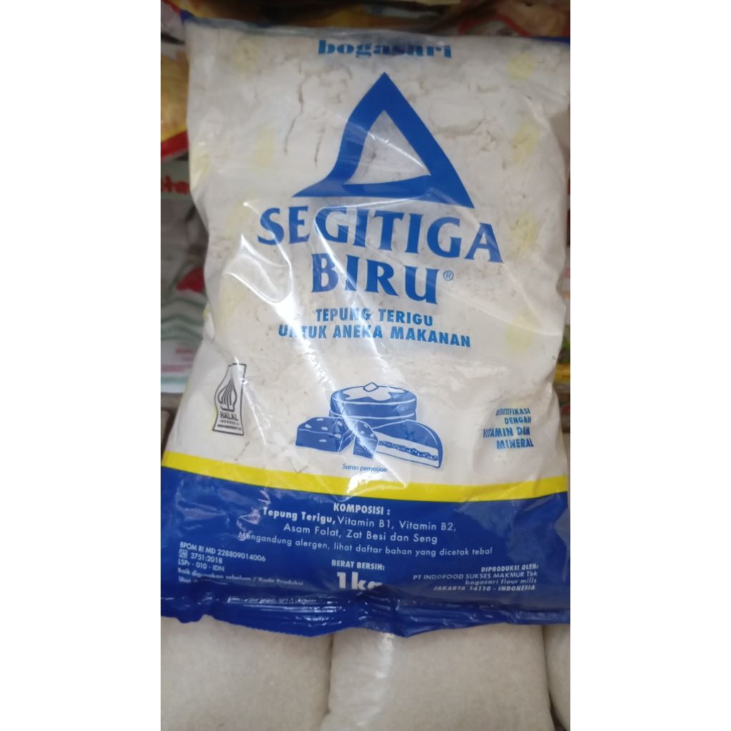 

Tepung terigu segitiga biru 1kg