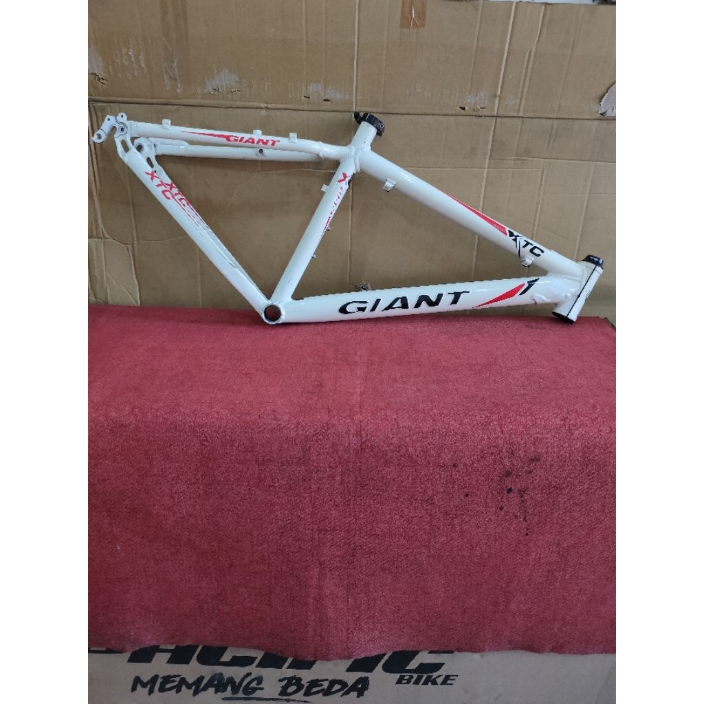 Frame Giant XTC Embos