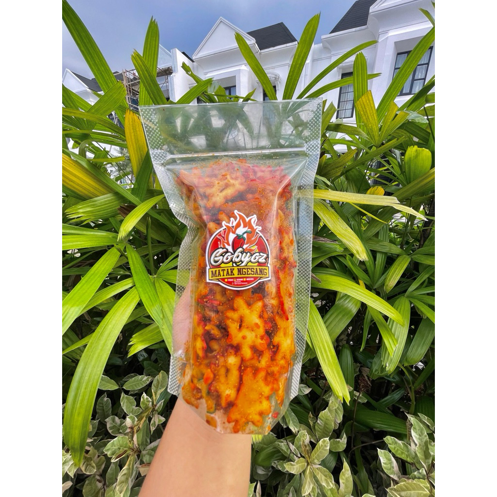 

kerupuk Seblak Bintang Sedang 100 gram saun jeruk by : GOBYOZZ snack pedas