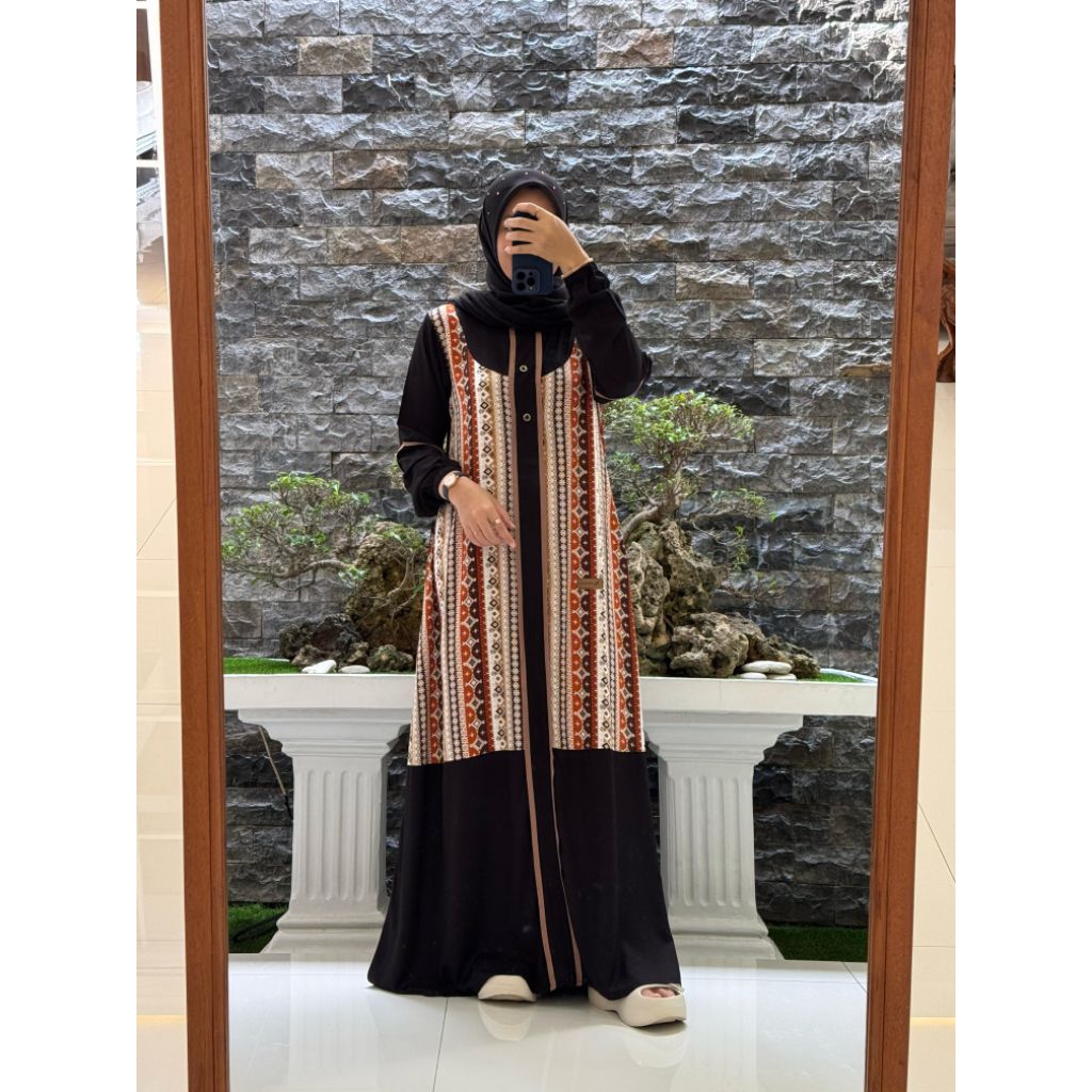 DRESS HITAM LIST ORI NADHEEFA ((READY))