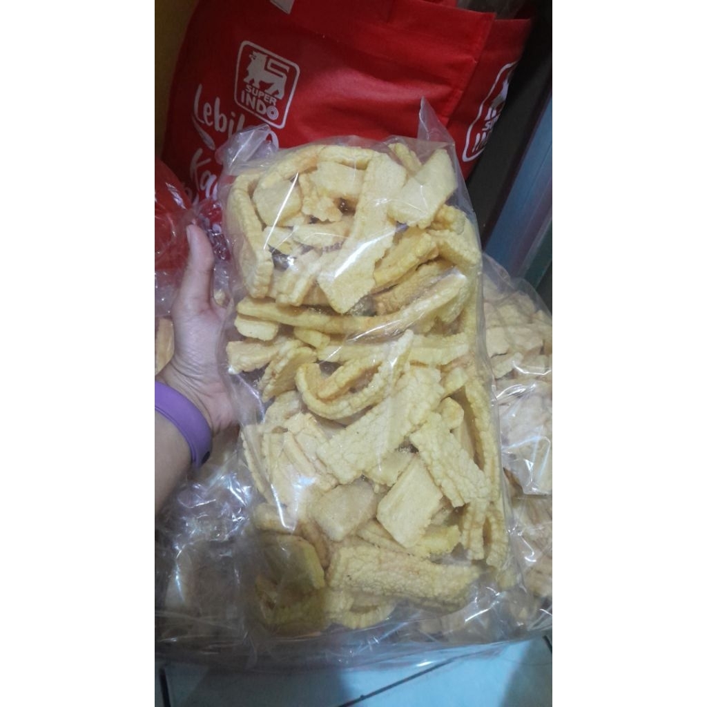 

kerupuk rambak / kerupuk pasir / kerupuk bangka / kerupuk sambal / kerupuk makaroni