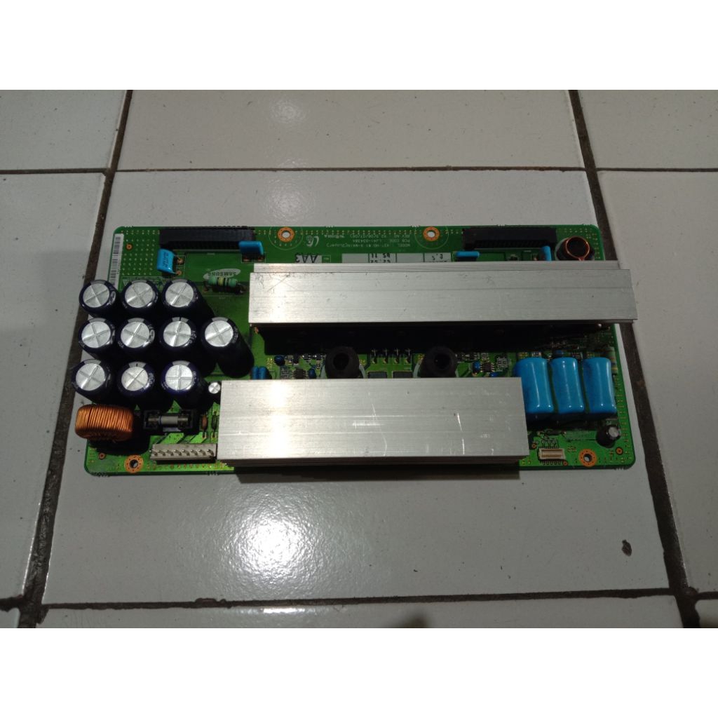 z main tv Samsung PS42Q7H